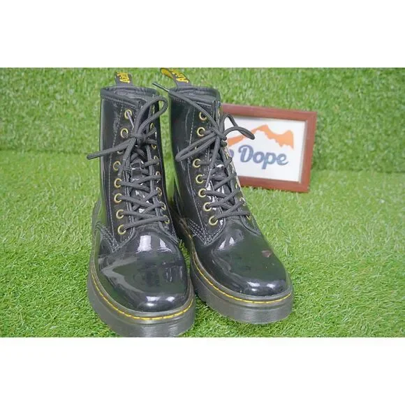 Dr. Martens Zavala Boot - Women's Size 6 (EU 37) - Picture 2 of 7